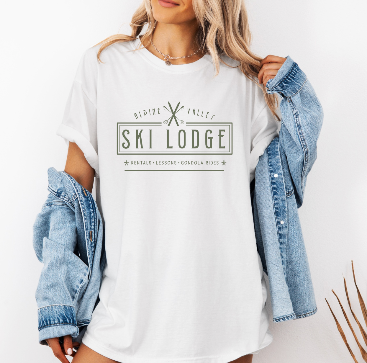 ALPINE SKI LODGE