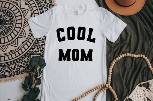 COOL MOM Tee