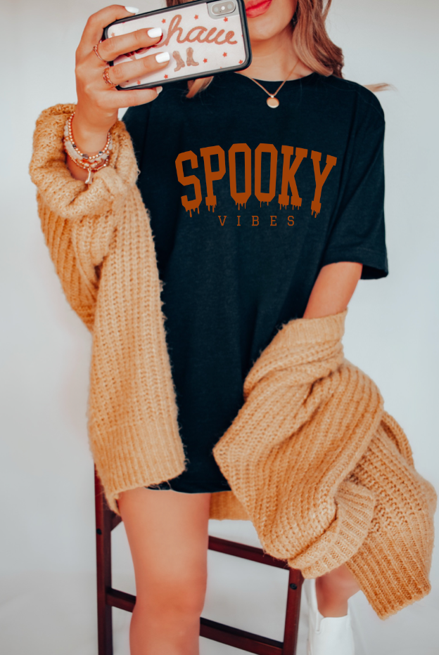 Spooky Vibes TEE