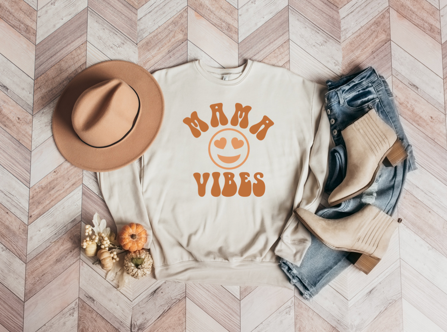 MAMA VIBES SMILE Signature Crewneck