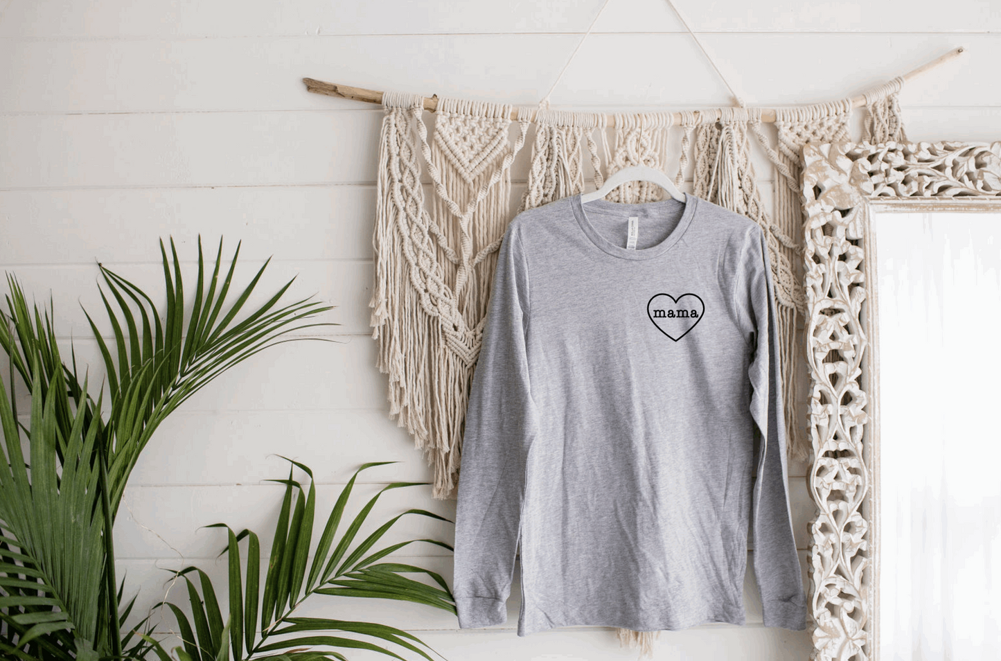 MAMA HEART Long Sleeve